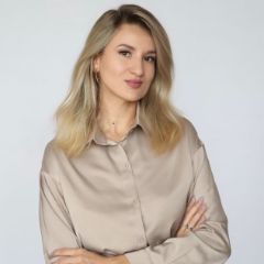 Майер Паулина